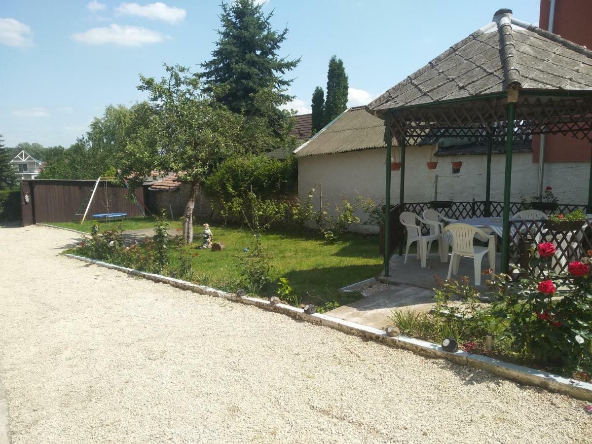 Inna Apartman Heviz Exterior photo